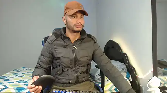 Sebastian lugo online show from March 11, 2025, 3:59 am