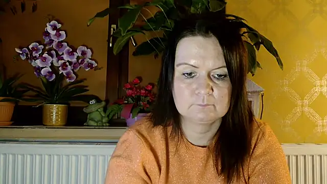 DoreenLips online show from January 9, 2025, 4:17 pm