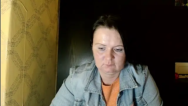 DoreenLips online show from January 29, 2025, 7:53 pm