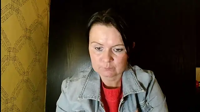 DoreenLips online show from January 31, 2025, 7:18 pm