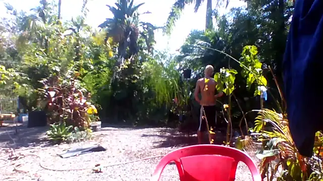 sellvageria online show from December 15, 2025, 5:06 pm