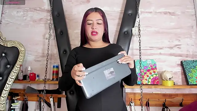 Madame pain  online show from February 20, 2026, 12:05 pm