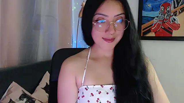 Snapshot of Suzanne_abbey chatting on June 24, 2026, 11:26 pm Suzanne abbey online show from June 24, 2026, 11:26 pm