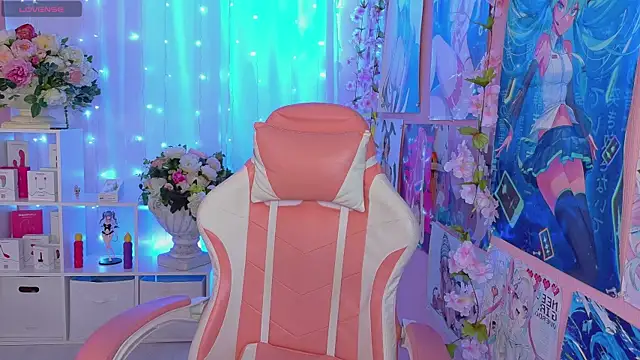 Coconut Mia online show from May 7, 2026, 6:24 pm