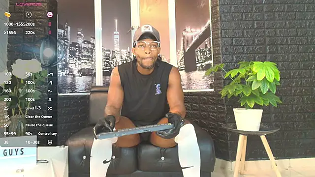 RicoBrown777  online show from October 25, 2025, 3:58 am