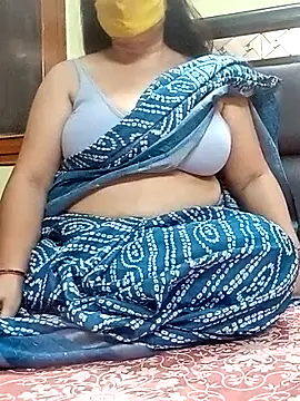 Snapshot of IndianAngle chatting on October 5, 2025, 3:21 pm IndianAngle online show from October 5, 2025, 3:21 pm