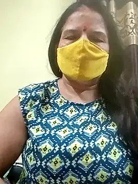 Snapshot of IndianAngle chatting on October 18, 2025, 3:24 pm IndianAngle online show from October 18, 2025, 3:24 pm