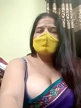 Snapshot of IndianAngle chatting on October 28, 2025, 8:55 pm IndianAngle online show from October 28, 2025, 8:55 pm