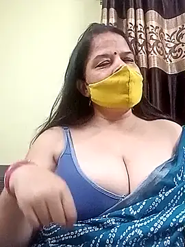 Snapshot of IndianAngle chatting on April 11, 2026, 10:41 am IndianAngle online show from April 11, 2026, 10:41 am