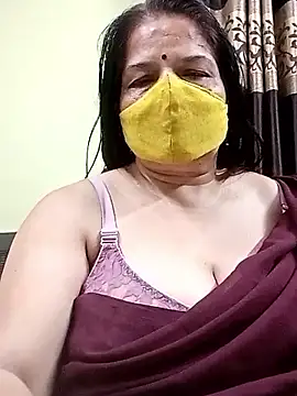 Snapshot of IndianAngle chatting on April 21, 2026, 8:23 pm IndianAngle online show from April 21, 2026, 8:23 pm