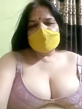 Snapshot of IndianAngle chatting on April 28, 2026, 8:47 pm IndianAngle online show from April 28, 2026, 8:47 pm