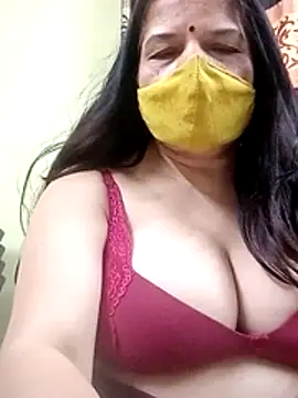 Snapshot of IndianAngle chatting on May 16, 2026, 3:58 am IndianAngle online show from May 16, 2026, 3:58 am