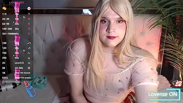 Snapshot of Aidan_twink chatting on September 20, 2025, 11:50 pm Aidan twink online show from September 20, 2025, 11:50 pm