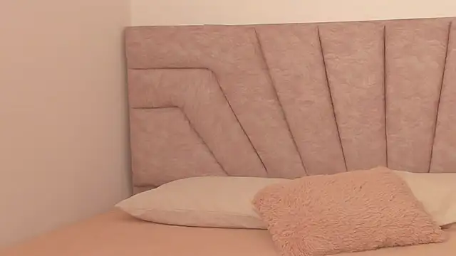 SavannahWildee online show from February 22, 2026, 11:53 am