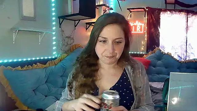 Snapshot of mirannacult chatting on December 17, 2024, 3:49 pm mirannacult online show from December 17, 2024, 3:49 pm