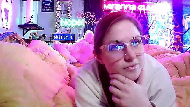 Snapshot of mirannacult chatting on February 10, 2025, 4:47 pm mirannacult online show from February 10, 2025, 4:47 pm