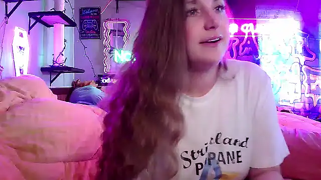 Snapshot of mirannacult chatting on February 24, 2025, 5:31 pm mirannacult online show from February 24, 2025, 5:31 pm
