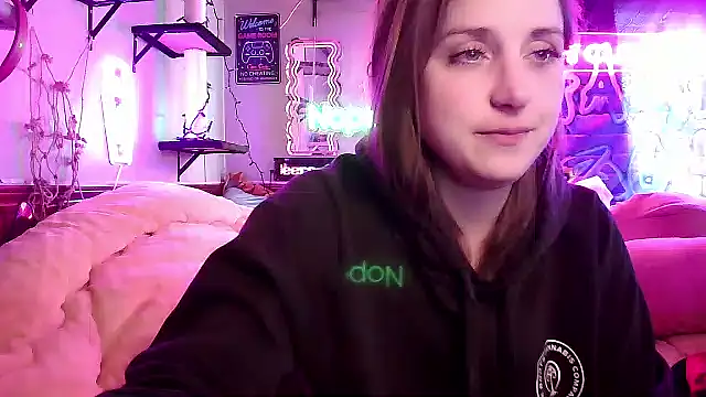 Snapshot of mirannacult chatting on February 27, 2025, 7:34 am mirannacult online show from February 27, 2025, 7:34 am