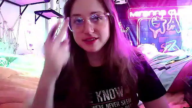 Snapshot of mirannacult chatting on March 10, 2025, 3:09 pm mirannacult online show from March 10, 2025, 3:09 pm