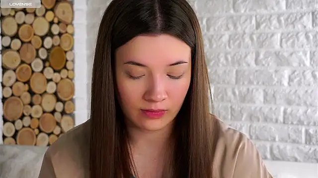 LowOncoming online show from November 2, 2025, 2:03 am