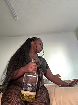 LillShayy online show from January 16, 2026, 2:43 pm