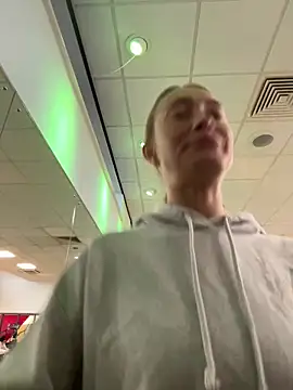 Pollypearson online show from January 21, 2025, 11:13 am