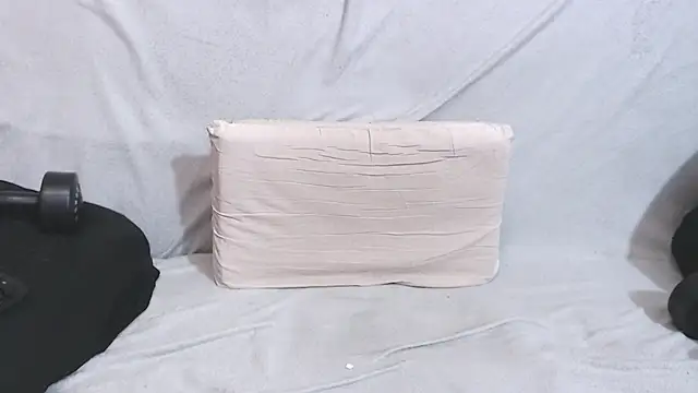 qustci-couple online show from January 21, 2025, 7:17 pm