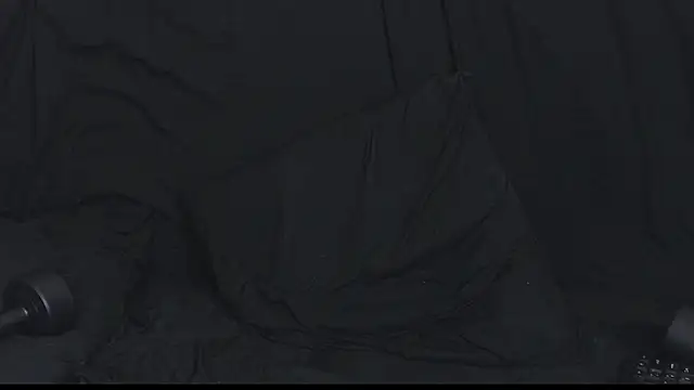 qustci-couple online show from February 4, 2025, 3:33 am