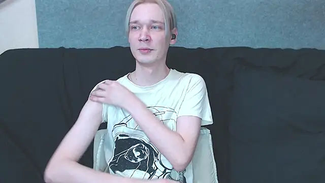 qustci-couple online show from March 3, 2025, 12:48 am