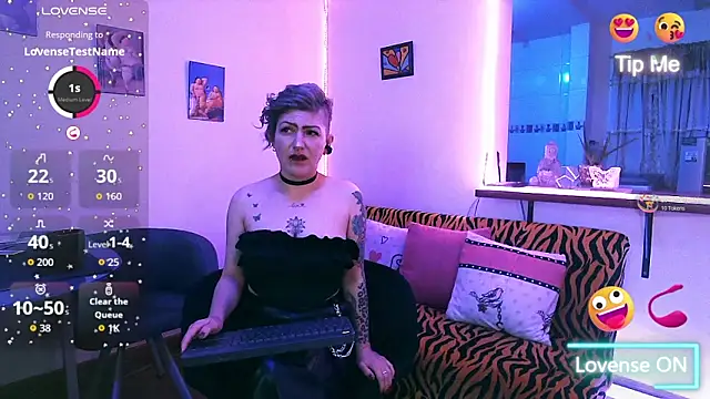 Maria fernandaxxx  online show from October 8, 2025, 2:09 am