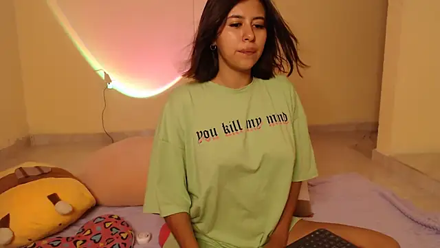 Snapshot of _maiahairy_ chatting on December 7, 2024, 10:17 pm maiahairy online show from December 7, 2024, 10:17 pm