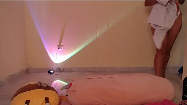 Snapshot of _maiahairy_ chatting on January 21, 2025, 1:11 pm maiahairy online show from January 21, 2025, 1:11 pm