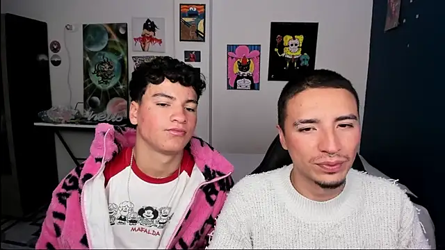 Snapshot of sweet_boys_xx chatting on September 22, 2025, 7:43 am sweet boys xx online show from September 22, 2025, 7:43 am