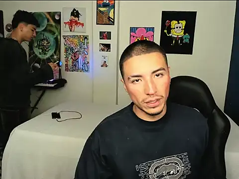 Snapshot of sweet_boys_xx chatting on October 13, 2025, 12:05 pm sweet boys xx online show from October 13, 2025, 12:05 pm