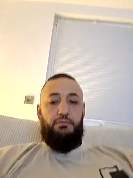 Snapshot of Reeeks69 chatting on October 23, 2025, 4:45 am Reeeks69 online show from October 23, 2025, 4:45 am