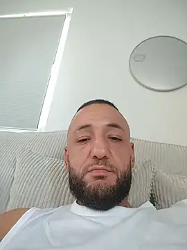 Reeeks69 online show from June 28, 2026, 9:59 am