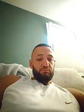 Reeeks69 online show from July 19, 2026, 3:43 am