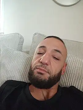 Reeeks69 online show from July 25, 2026, 5:27 am