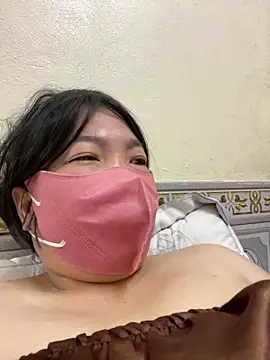 Hachi Sweetbabie  online show from September 28, 2025, 10:37 pm