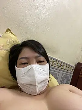 Hachi Sweetbabie  online show from July 29, 2026, 9:46 pm