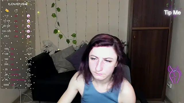Muse kitty jenia online show from January 27, 2025, 9:33 pm