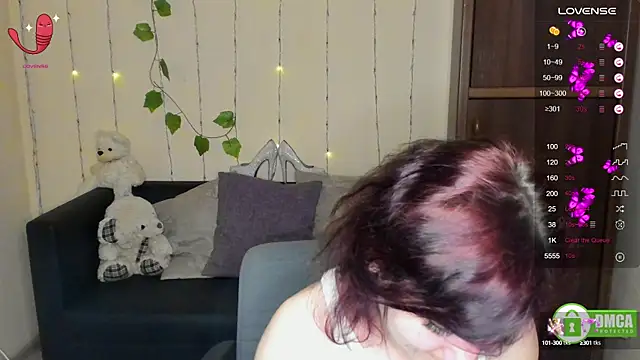 Muse kitty jenia online show from February 6, 2025, 4:10 am