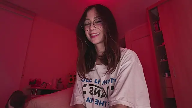 juanasnz99 online show from March 18, 2025, 6:57 am