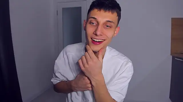 Kent Ross online show from October 25, 2025, 11:51 am