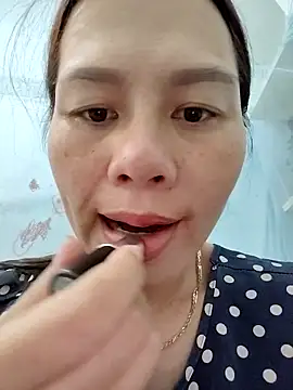 Baby-ladyass20 online show from November 7, 2025, 2:33 am