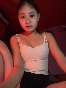 trieungoclnt online show from February 5, 2026, 7:18 pm