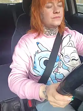 Snapshot of poussichienne chatting on March 12, 2026, 11:16 am poussichienne online show from March 12, 2026, 11:16 am