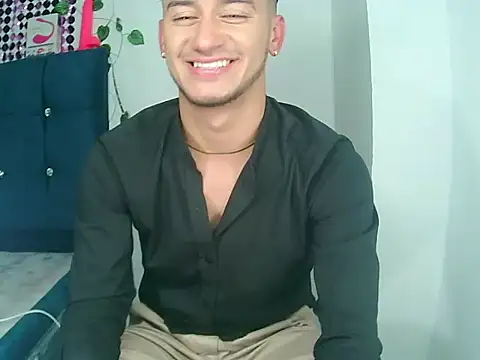 Kevin Torres online show from December 18, 2024, 5:37 am