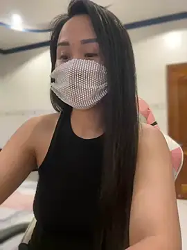 NikkiNi online show from January 2, 2025, 9:22 am