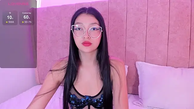 kaoriii  online show from December 26, 2024, 3:10 pm